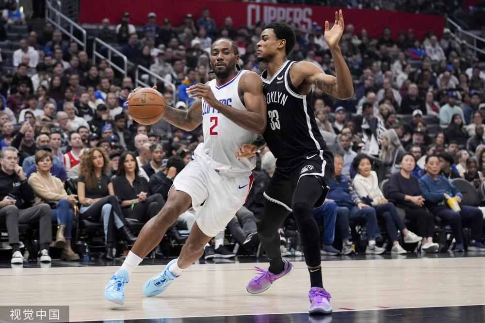 一名防守型 一名防守型